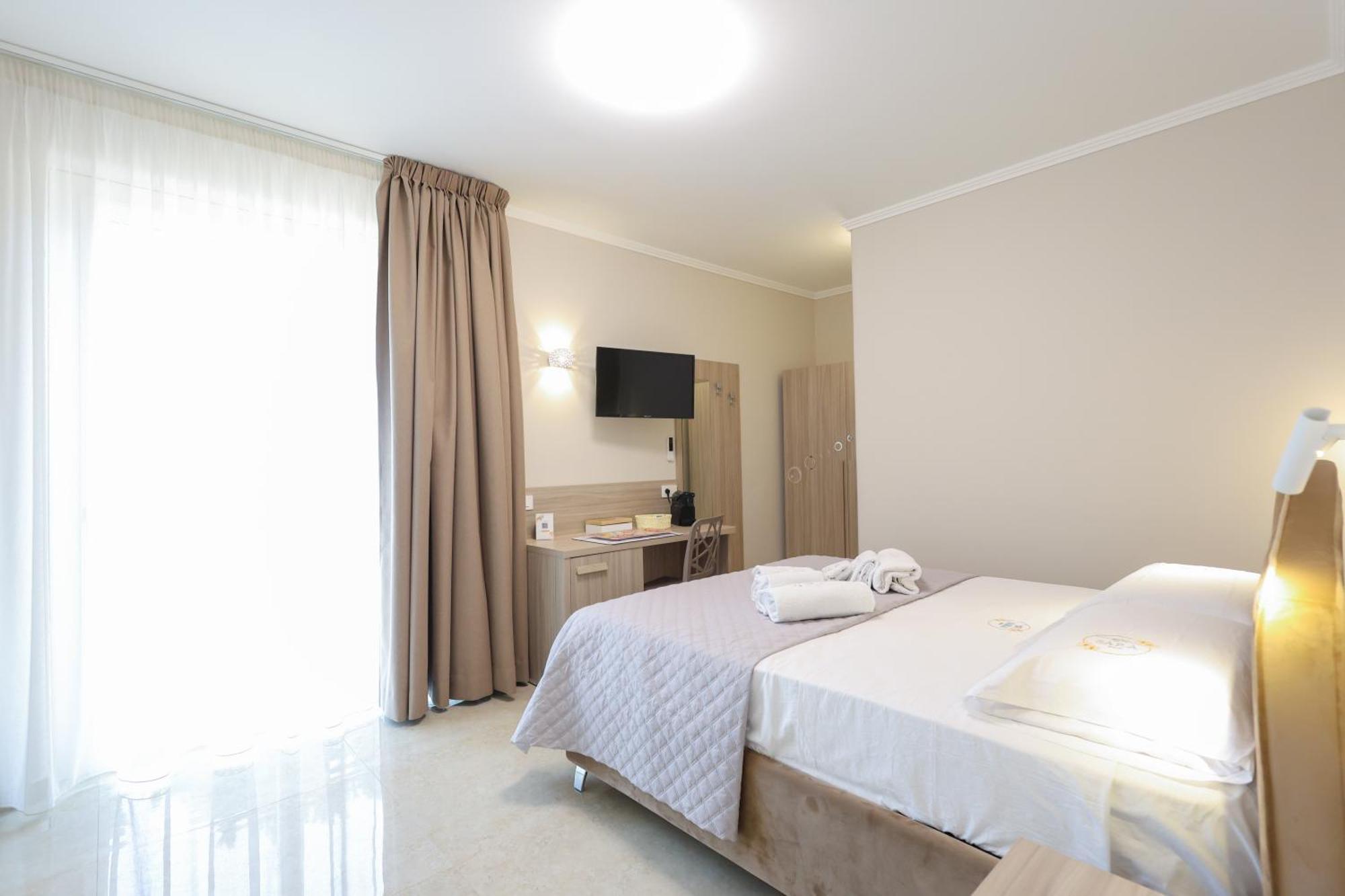 Sara B&B Accommodation Santa Domenica Talao Exterior foto